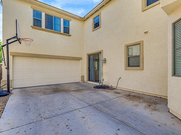 5th image of 3613 E Waite Ln
