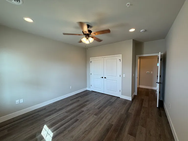 Salem Run Apartments Phase 2 — Photo 156