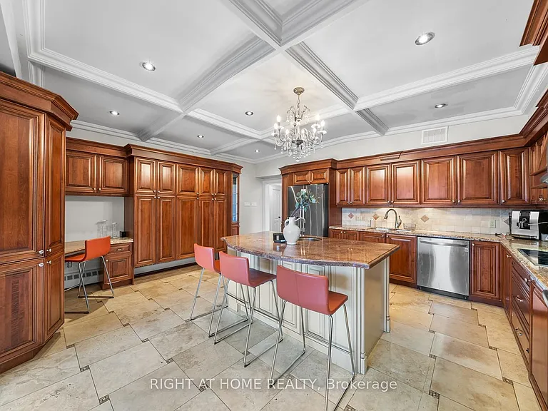 40 Heathview Ave — Photo 20