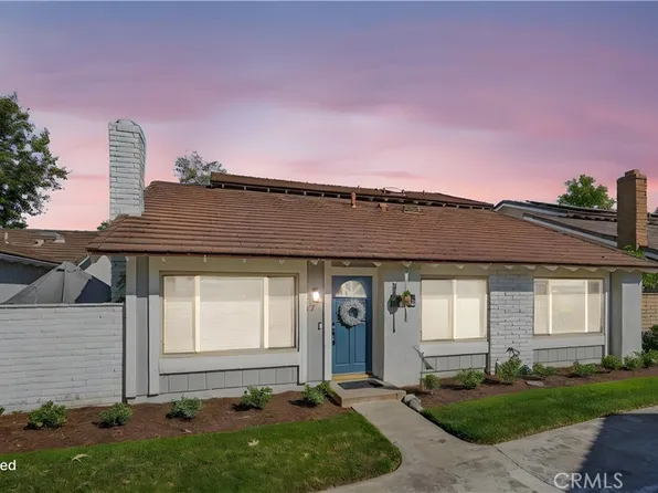 1913 W Wakeham Pl, Santa Ana, CA 92704