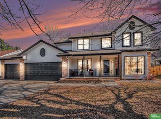 649 Antelope Cir, Papillion, NE 68046