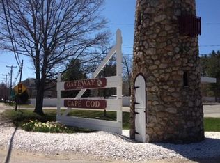 135 Swifts Beach Rd, Wareham, MA 02571