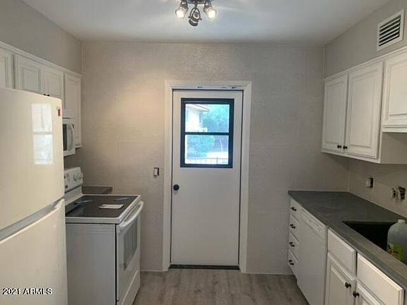 2nd image of 12635 N La Montana Dr APT 6