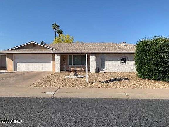 2nd image of 9730 W AUGUSTA Drive