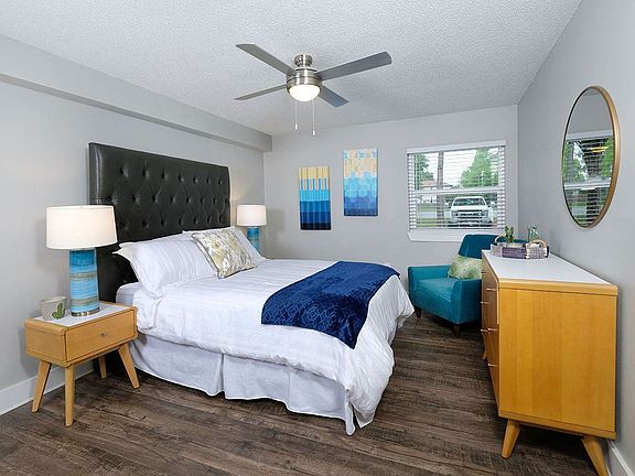 Mandarin Bay Apartments - Bedroom