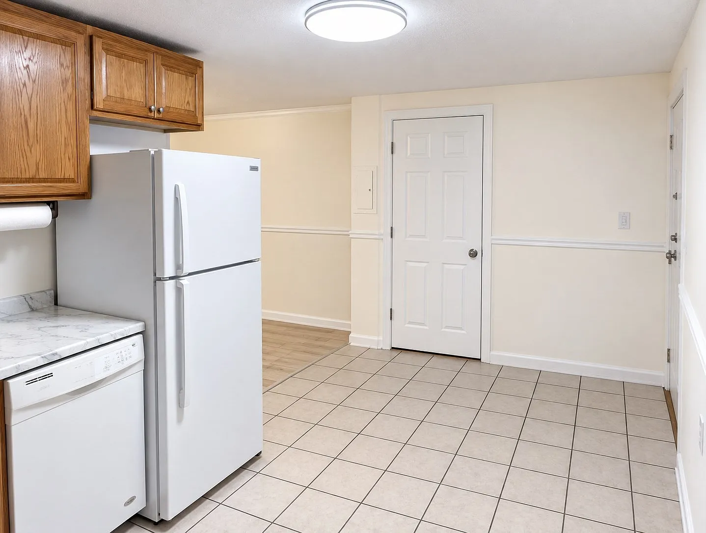 2 bed, 1.0 bath, 717 sqft, $2,450 — Photo 4