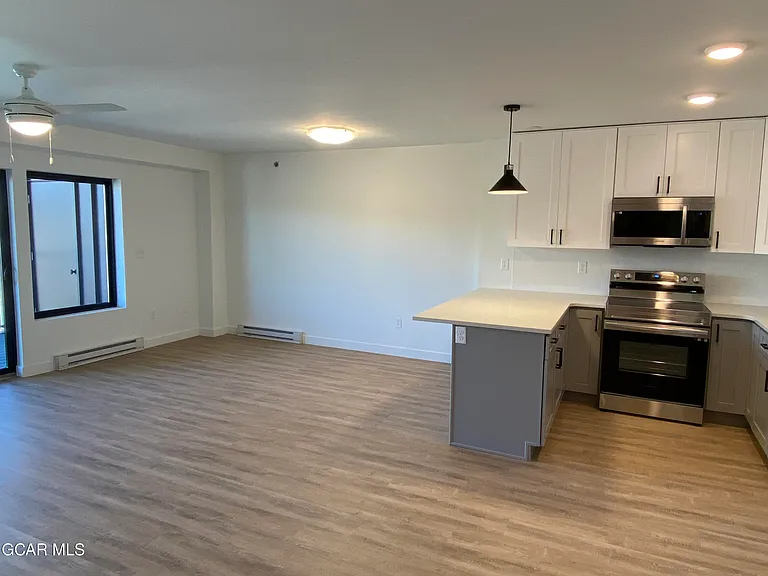 406 N Zerex St #10 — Photo 3