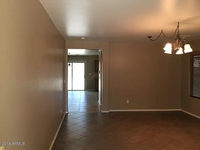 4 bed, 2.5 bath, 2283 sqft, $2,495 — Photo 3
