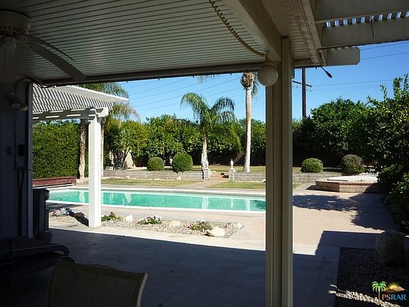 Patio to pool area