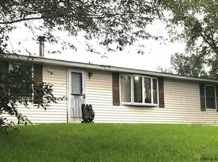 1 Center Rd, Saugerties, NY 12456