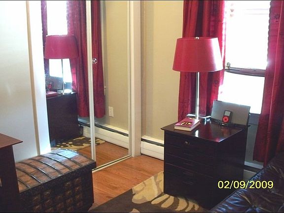 Study/2nd Bedroom
