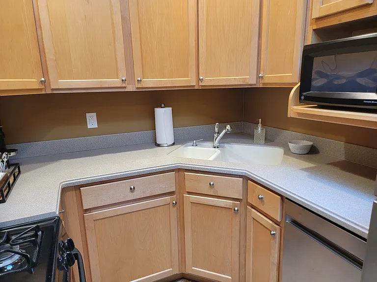 66 Washington Ave #66 — Photo 9