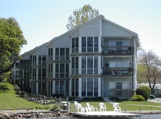 10035 N Turkey Creek Rd APT 402, Syracuse, IN 46567