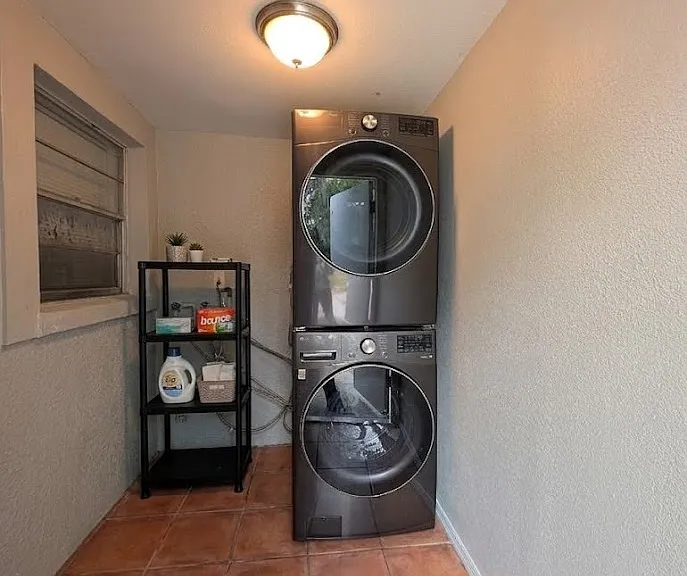 307 W Woodlawn Ave — Photo 16