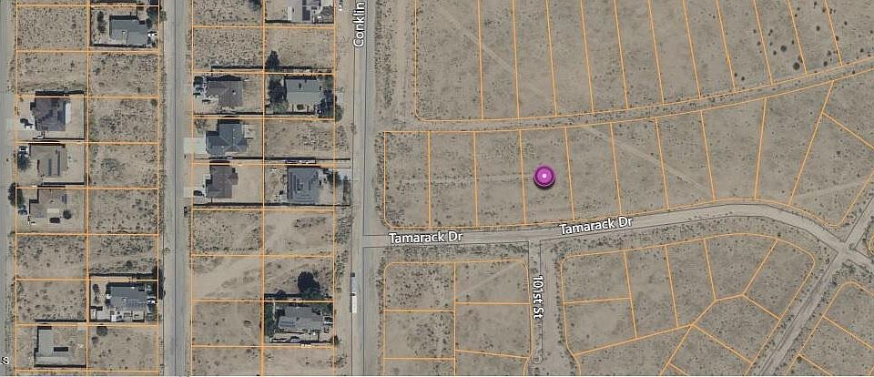 1st image of Tamarack Dr