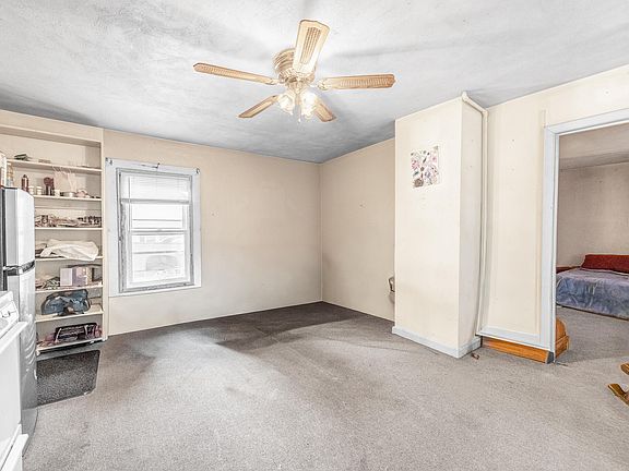 5th image of 534 S Main Street