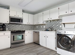 51 NW Columbia Dr APT 204, Oak Harbor, WA 98277