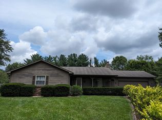 615 San Ricardo Ct, Greenwood, IN 46142