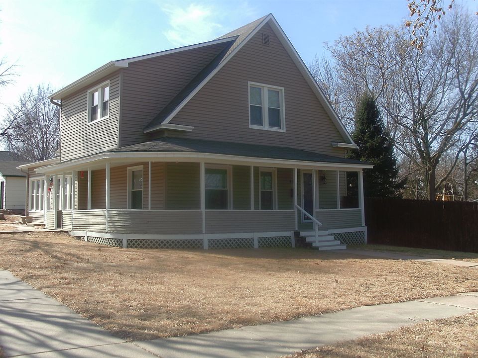 1st image of 6743 Dudley St