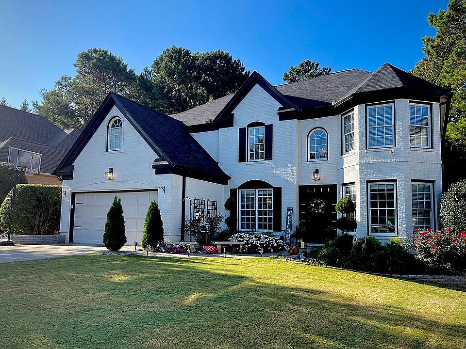 1st image of 257 Towne Park Dr