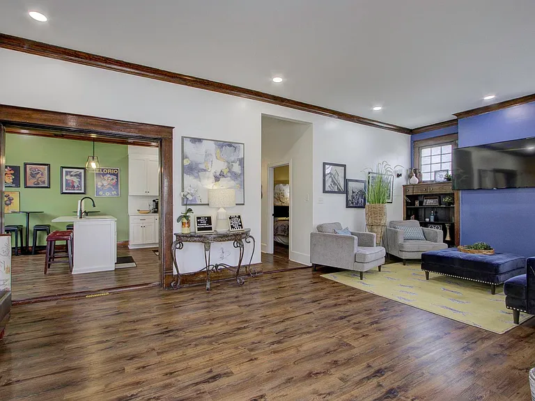 1855 Oliver Ave — Photo 29