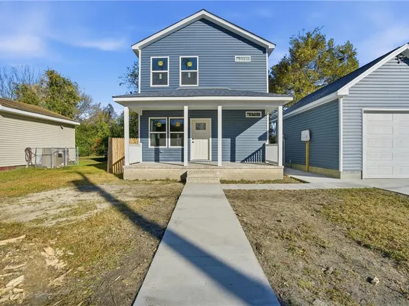 608 Ashley Ave, Suffolk, VA 23434