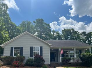 127 Post Oak Rd, Duncan, SC 29334