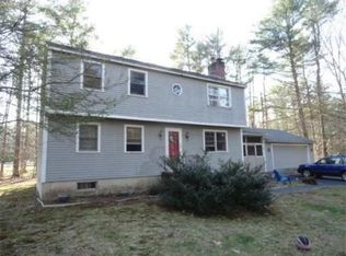 37 James Farm Rd, Lee, NH 03861