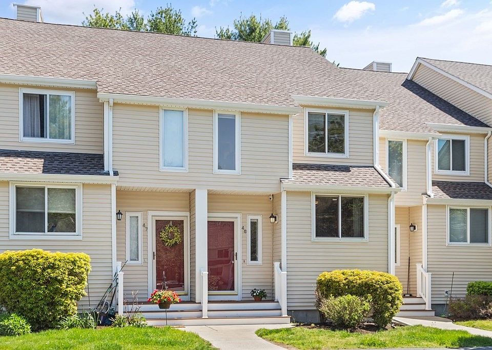 1st image of 46 Gaslight Ln