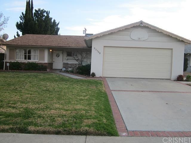 1st image of 23752 Archwood St