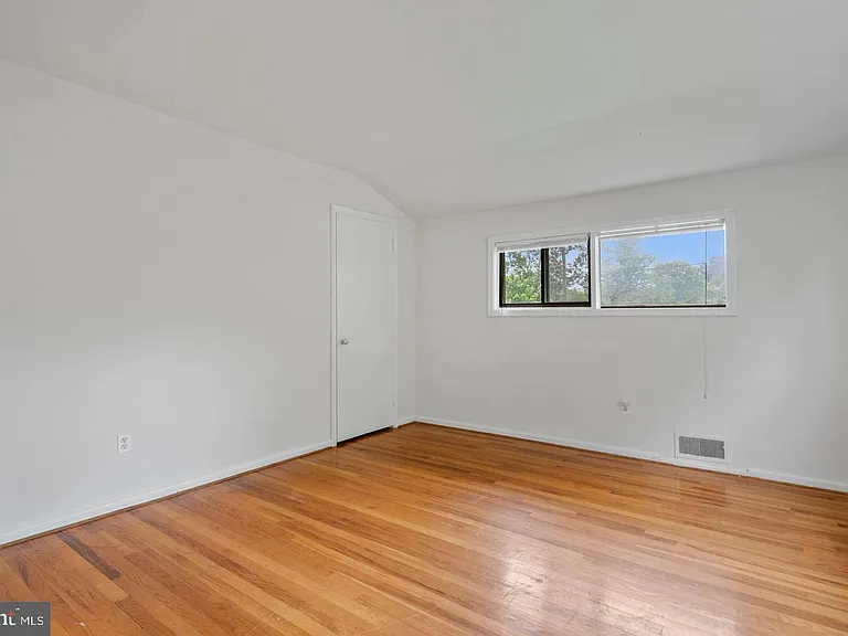 6318 Willowood Ln — Photo 19