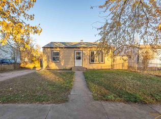 930 Willsie Ave, Rapid City, SD 57701