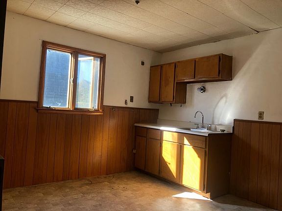 5th image of 41 Hoerner Ave #2