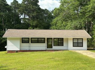 1411 Daniel St, Andalusia, AL 36420