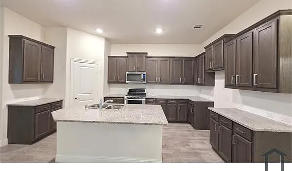 4008 Dusk Dr — Photo 5