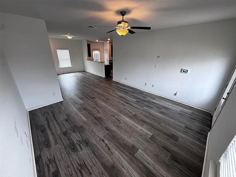 13713 Henry A Wallace Ln — Photo 7
