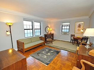 178 Garth Rd APT 1K, Scarsdale, NY 10583