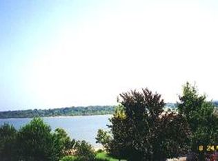 Bayshore Dr, Grove, OK 74344