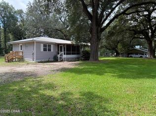 5947 Highway 2, Bascom, FL 32423