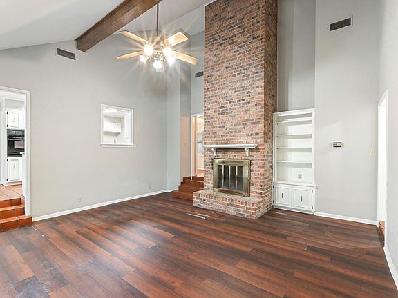 3rd image of 4111 Canyon Cliff Cir