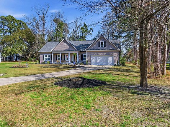 3rd image of 76 Governor Boone Ln.