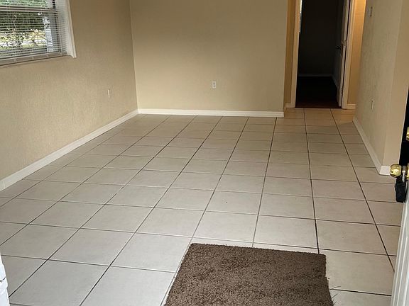 Living Room / Entry Way
