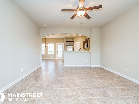 3rd image of 1115 Harmony Ln