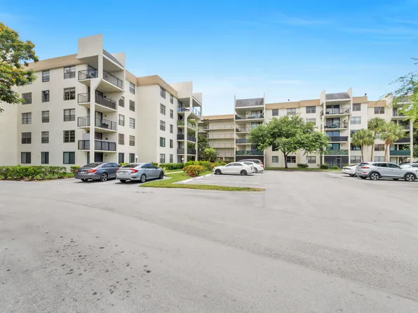 6190 Woodlands Boulevard #513, Tamarac, FL 33319
