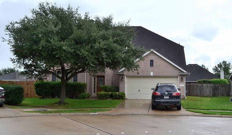 1st image of 18203 Breezy Glen Ln