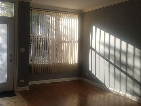 4th image of 1845 N California Ave #1