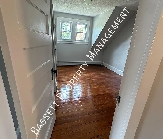 13 Meridian St #3 — Photo 12