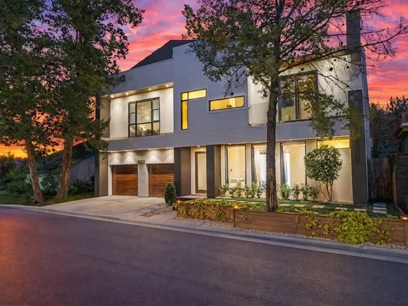 5419 John Dreaper Dr, Houston, TX 77056