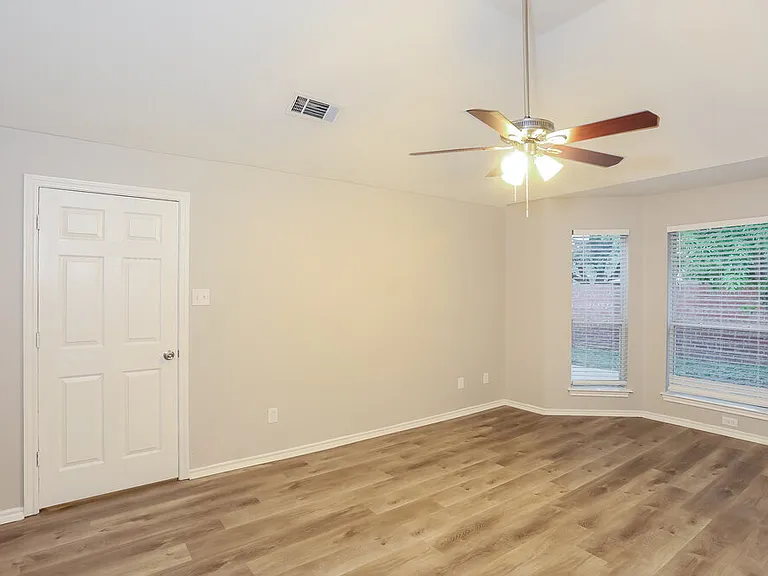 5628 Indian Hill Dr — Photo 11
