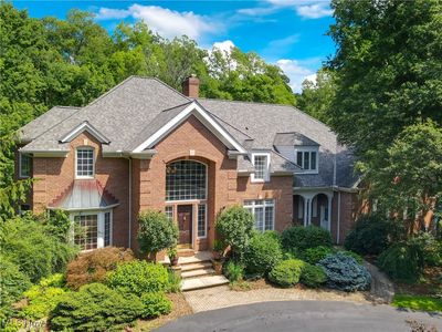 860 W Hill Dr, Gates Mills, OH, 44040